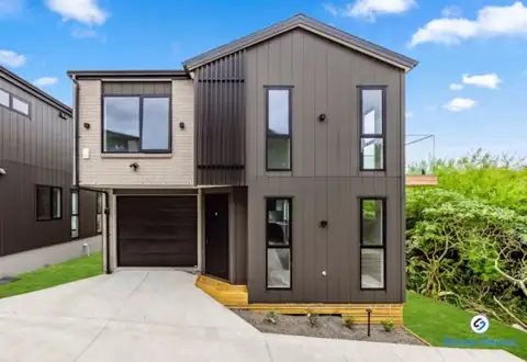 Lot 2/19 Trimmer Terrace, Papatoetoe, Auckland: 5-bedroom townhouse (for sale)